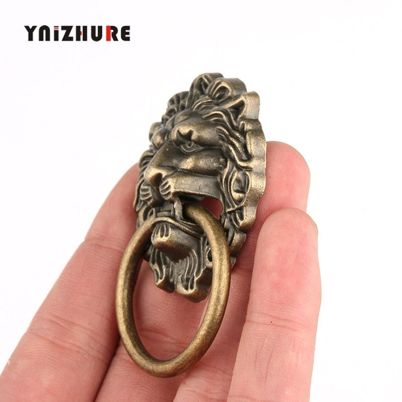 10pcs 43 * 67mm New Furniture Handles Beast for Lion Head Antique Alloy Handle Wardrobe Drawer Door Pull Retro Decoration